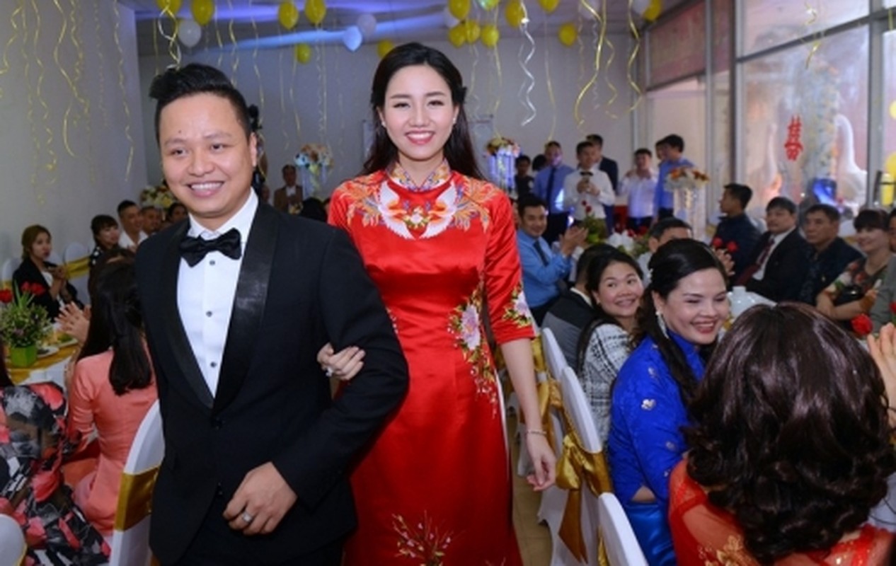 Ngam ao dai cuoi cua sao Viet dep mien che-Hinh-5